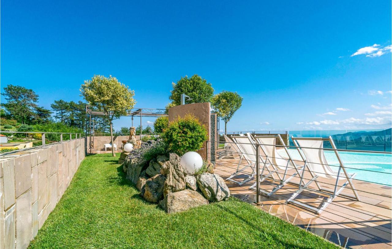 Gorgeous Home In Magliolo-Finale Ligure Exteriör bild
