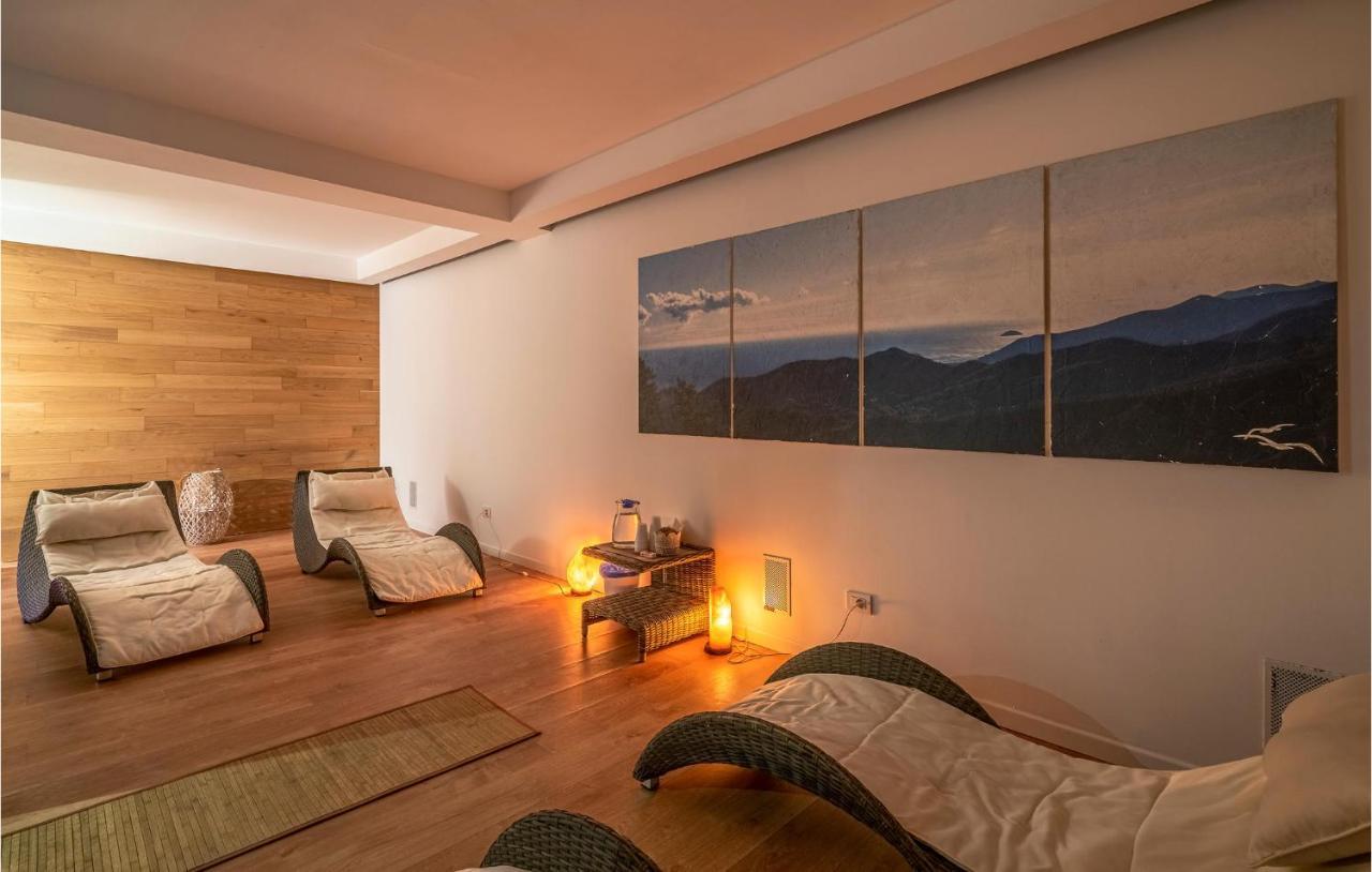 Gorgeous Home In Magliolo-Finale Ligure Exteriör bild